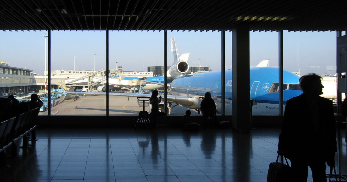 CNV eist snelle verbetering op Schiphol: brief met acht harde eisen naar Schiphol